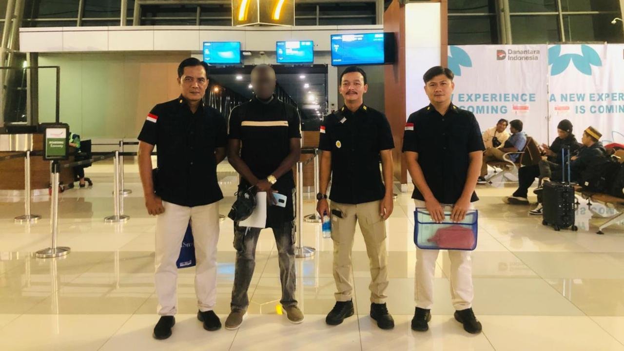 Imigrasi Cilacap Tegas Deportasi Dua WNA Eks Napi Narkotika dari Nusakambangan