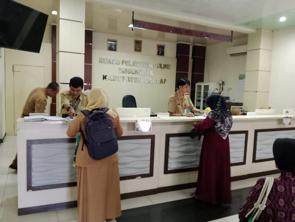 Pelayanan E-KTP Cilacap Kembali Normal, Stok 8 Ribu Blangko Pastikan Kelancaran Adminduk